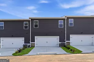 3637 Parkway James Dr, Snellville, GA 30039 - Photo 4