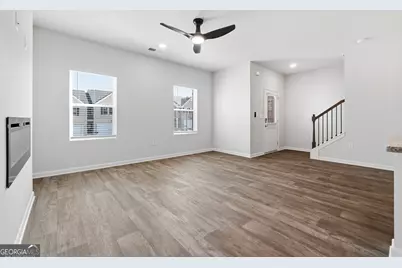 3637 Parkway James Drive, Snellville, GA 30039 - Photo 12