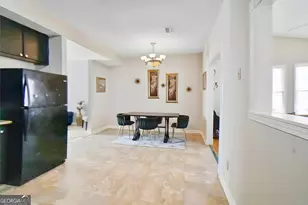 3460 Estate Lake Dr, Fairburn, GA 30213 - Photo 12