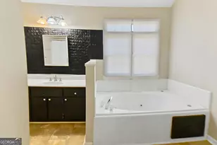 3460 Estate Lake Dr, Fairburn, GA 30213 - Photo 22