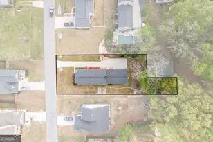 99 Middle St, Senoia, GA 30276 - Photo 36