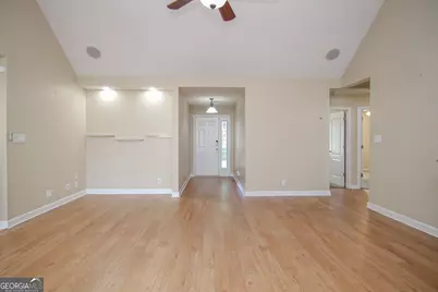 125 Knights Bridge, Warner Robins, GA 31093 - Photo 8