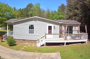 620 S Hogan Dr, Westminster, SC 29693 - Photo 2