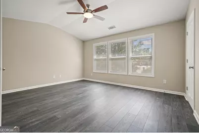 2045 Lakeshore Overlook Drive NW, Kennesaw, GA 30152 - Photo 18