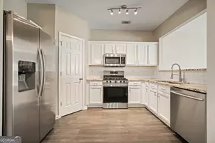 2045 Lakeshore Overlook Dr NW, Kennesaw, GA 30152 - Photo 1