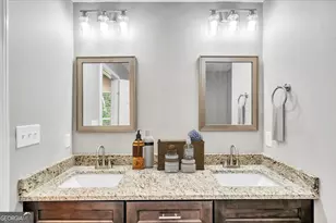 108 Laurel Oak Ln, Warner Robins, GA 31093 - Photo 8