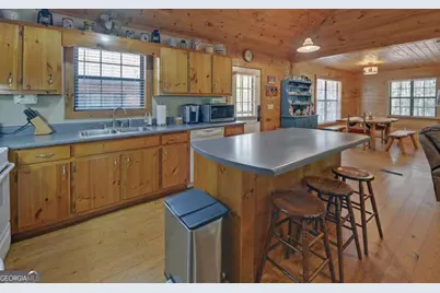 380 Bear Foot Drive, Blue Ridge, GA 30513 - Photo 4