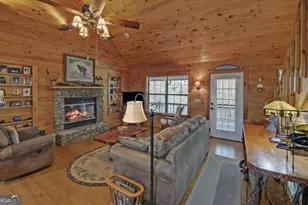 380 Bear Foot Drive, Blue Ridge, GA 30513 - Photo 6