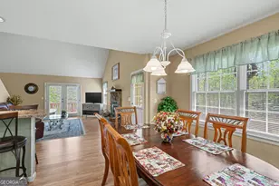 542 Eastern Cross Ln, Clayton, GA 30525 - Photo 10