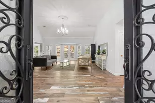 950 Laurel Springs Ln SW, Marietta, GA 30064 - Photo 4