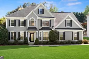 225 Ruby Forest Pkwy, Suwanee, GA 30024 - Photo 2