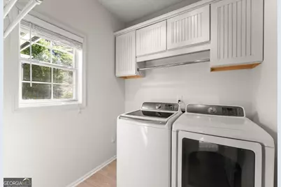 225 Ruby Forest Parkway, Suwanee, GA 30024 - Photo 18