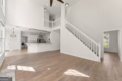 225 Ruby Forest Parkway, Suwanee, GA 30024 - Photo 10