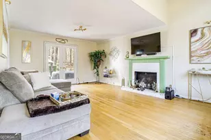 3595 Chastain Ct, Alpharetta, GA 30004 - Photo 8