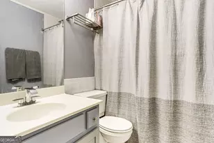 3595 Chastain Ct, Alpharetta, GA 30004 - Photo 6