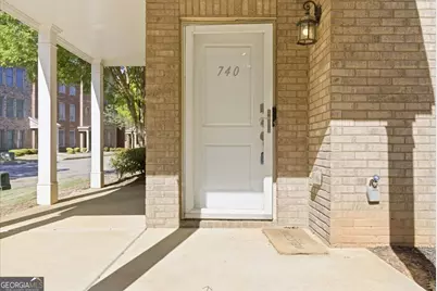 740 Liberty Commons Drive NW, Atlanta, GA 30314 - Photo 4