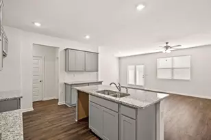 1402 Gray Br Dr, Lawrenceville, GA 30045 - Photo 6