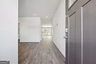 203 Orwell Dr, Social Circle, GA 30025 - Photo 2