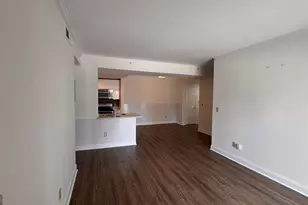 1075 Peachtree Walk NE, Atlanta, GA 30309 - Photo 6
