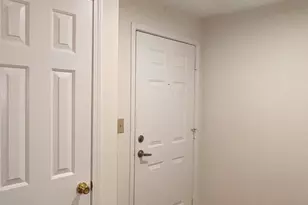 1075 Peachtree Walk NE, Atlanta, GA 30309 - Photo 4