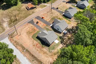 67 Clemit Harris, Newnan, GA 30263 - Photo 20