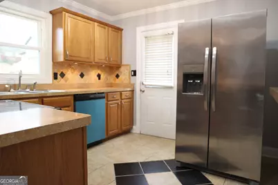 2657 SE Crestdale Circle, Atlanta, GA 30316 - Photo 4