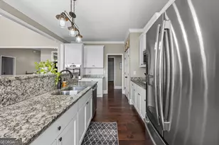 225 Wicklow Ct, Hoschton, GA 30548 - Photo 18