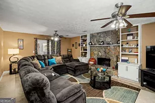 375 Wesley Park Dr, Jonesboro, GA 30238 - Photo 8