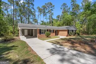 31 Golf Club Cir, Statesboro, GA 30458 - Photo 4