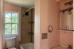 699 NW Hillcrest Dr, Gainesville, GA 30501 - Photo 6