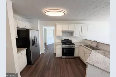 3001 Garland Way, Conyers, GA 30094 - Photo 6