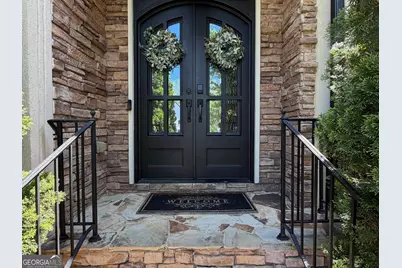 1080 Jennifer Oaks Drive, Alpharetta, GA 30004 - Photo 2