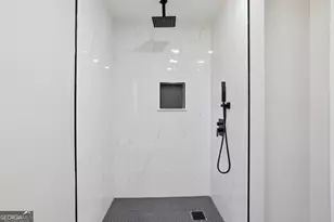 165 Pearl St, Clarkesville, GA 30523 - Photo 16