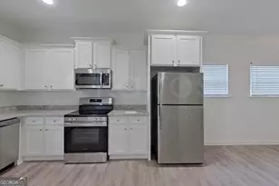 130 English Oak Ln, Warner Robins, GA 31093 - Photo 6