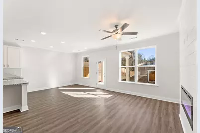 5649 Overview Drive, Flowery Branch, GA 30542 - Photo 8