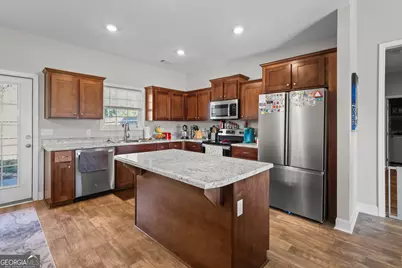 301 Tallulah Bend, Ellabell, GA 31308 - Photo 8