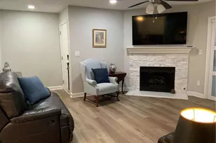 1701 Parkaire Crossing, Marietta, GA 30068 - Photo 6