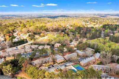 1701 Parkaire Crossing, Marietta, GA 30068 - Photo 14