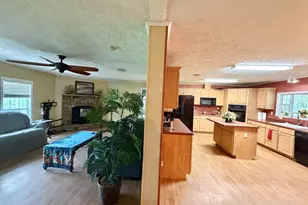 1301 Floyd Dr, Townsend, GA 31331 - Photo 6