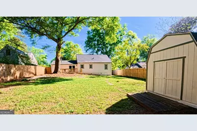 2402 Lancelot Drive, Decatur, GA 30033 - Photo 6