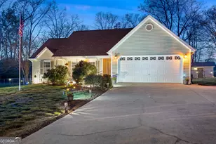 145 Sherry Ct, Chickamauga, GA 30707 - Photo 2