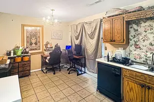 664 Browning Ln SE, Conyers, GA 30013 - Photo 6