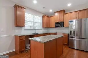 3275 Clear View Dr, Snellville, GA 30078 - Photo 4