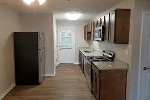 307 N Church St, Dublin, GA 31021 - Photo 2