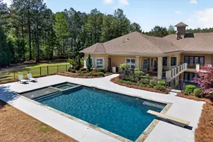 202 Carriage Ln, Peachtree City, GA 30269 - Photo 8