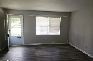 6494 Lower Dixie Lake Rd, Union City, GA 30291 - Photo 6