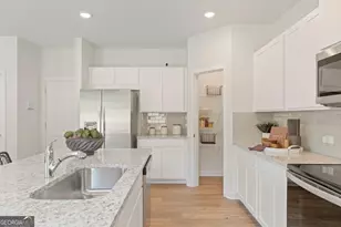 5120 Un Hts Wy, Flowery Branch, GA 30542 - Photo 8