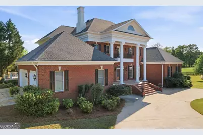 1202 Hodges Circle, Mansfield, GA 30055 - Photo 4