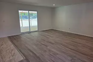 565 Dennard Rd, Dry Branch, GA 31020 - Photo 10