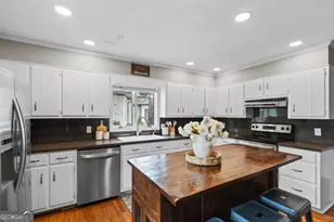 8360 Lanier Dr, Cumming, GA 30041 - Photo 34